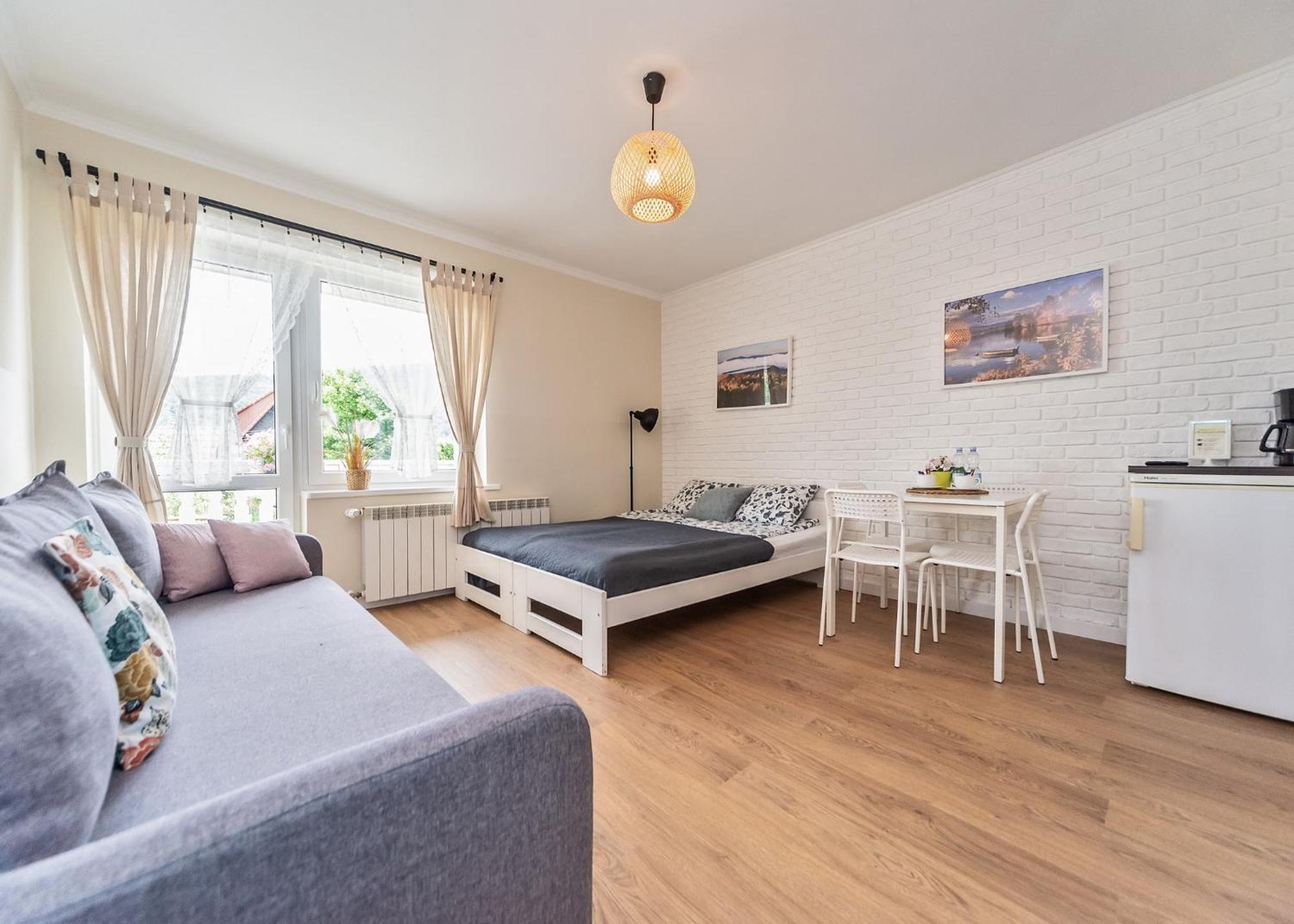 Willa Aleksandra - Apartamenty Мєндзибродзє-Живєцьке Екстер'єр фото